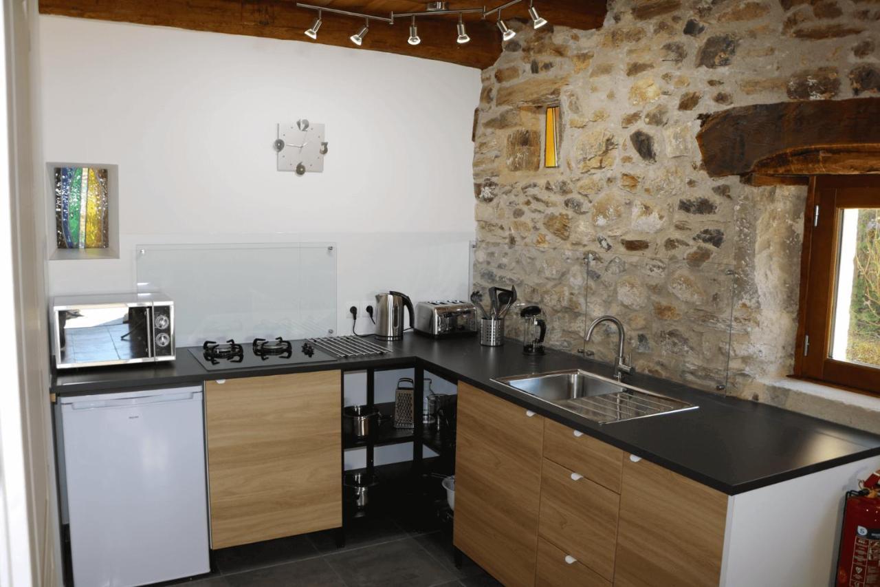Les Deux Lievres Villefranche-de-Rouergue Exterior foto